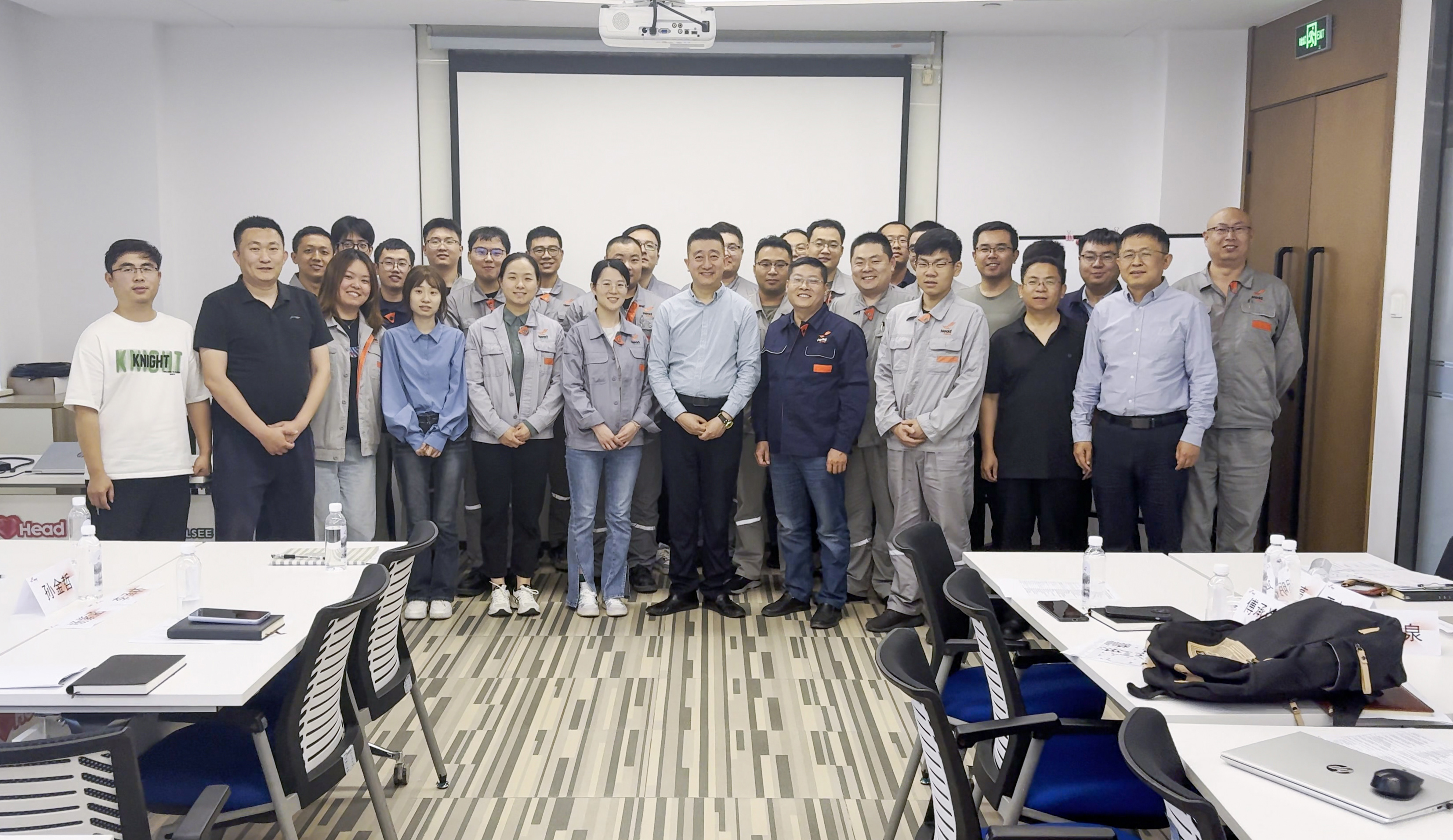 创新思维赋能未来 | 2025年工程师俱乐部启动会暨首场《创新思维：TRIZ》培训圆满收官！